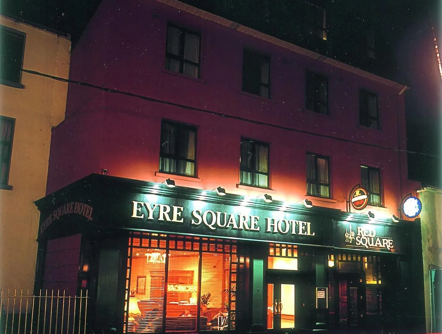 ***  Eyre Square Hotel Galway Ireland